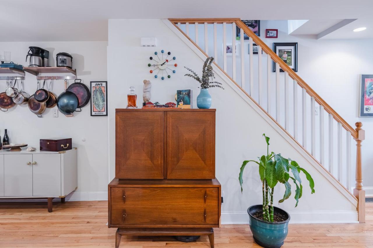 Bedroom In Thoughtfully Decorated East Passyunk Home Filadelfia Exterior foto